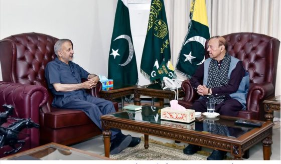 صدر آزاد کشمیر سے قائمقام وائس چانسلر جامعہ کشمیر کی ملاقات