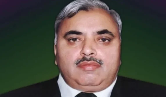 Mustafa Mughal CEC AJK oath