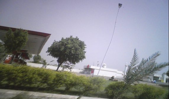 جی ٹی روڈ پر پٹرول پمپ — lpg crisis پر کالم: ایندھن کی قیمتوں کا اصل مسئلہ گورننس ہے