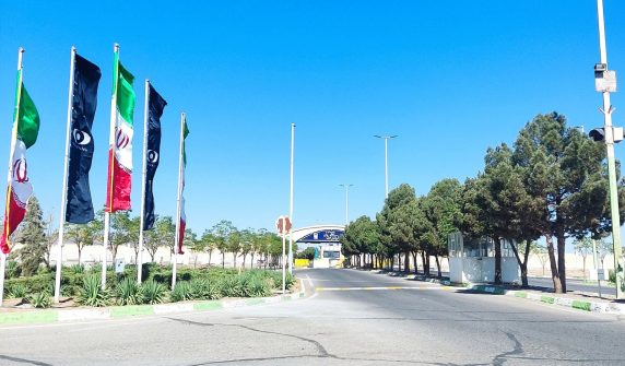 ایران میں ایرانی پرچم — tehran talks کے تناظر میں تہران میں مذاکرات کی فائل فوٹو