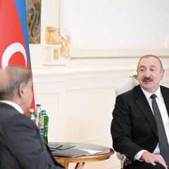 حکومتی وفود کی باضابطہ ملاقات